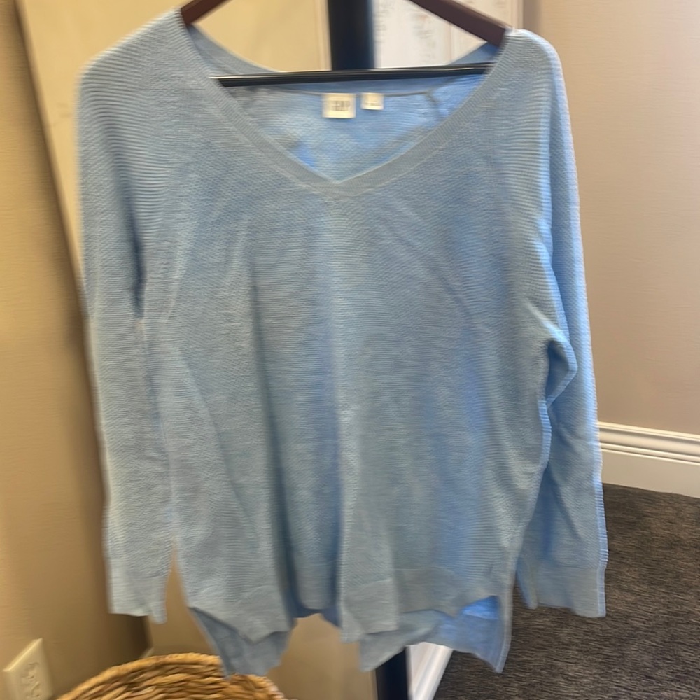 Gap Tunic length sweater. Light blue